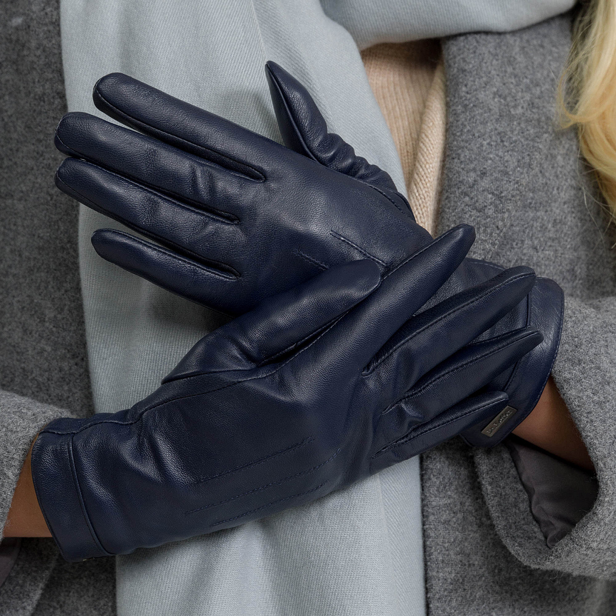 Др.Коффер H660115-236-60 перчатки женские touch