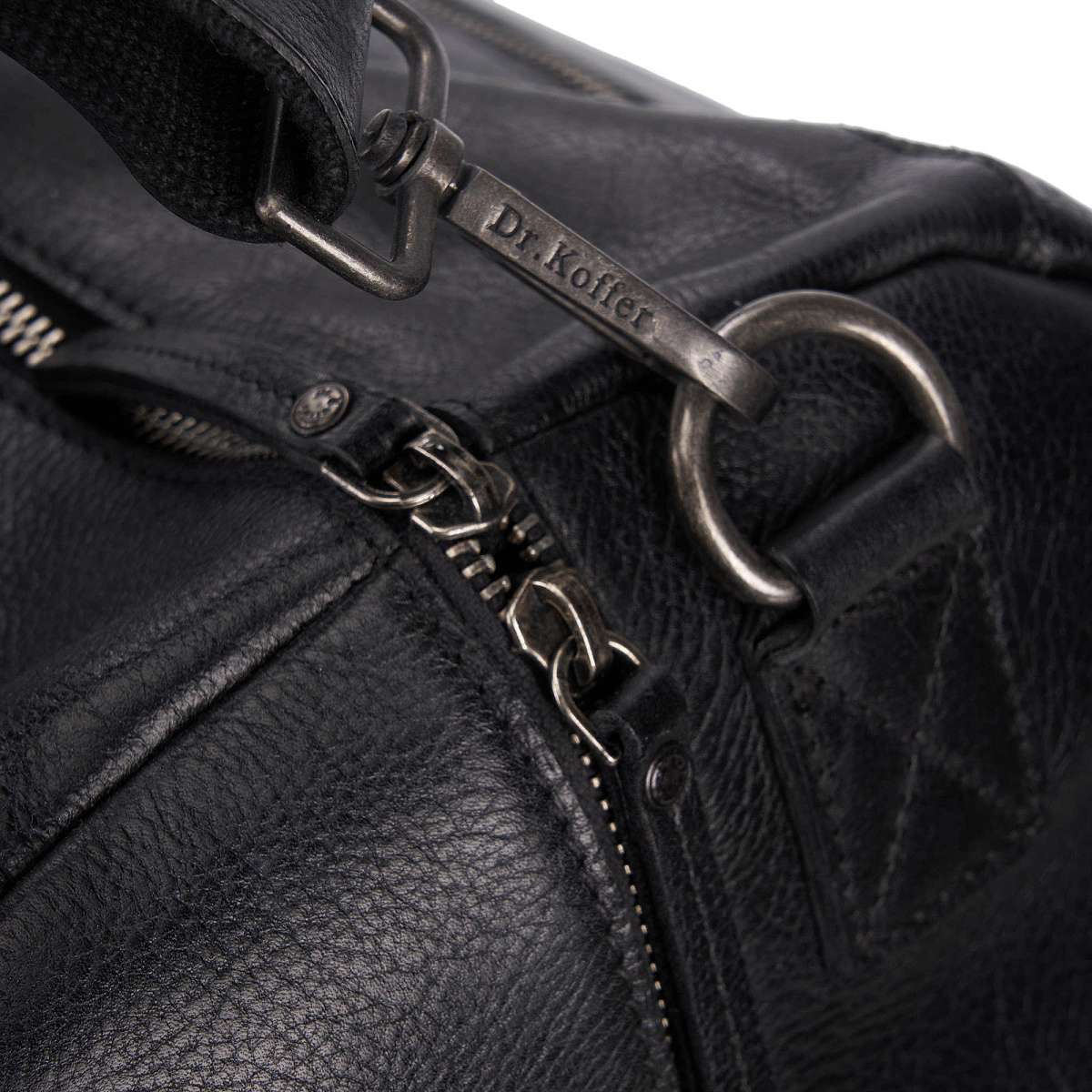 Сумка дорожная Dr.Koffer из натуральной кожи черная