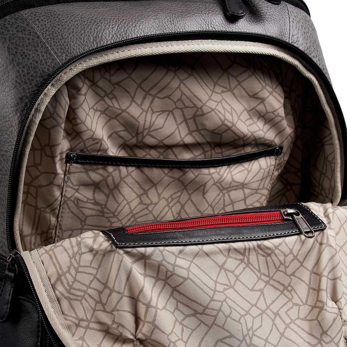 Рюкзак Dr.Koffer из натуральной кожи серый