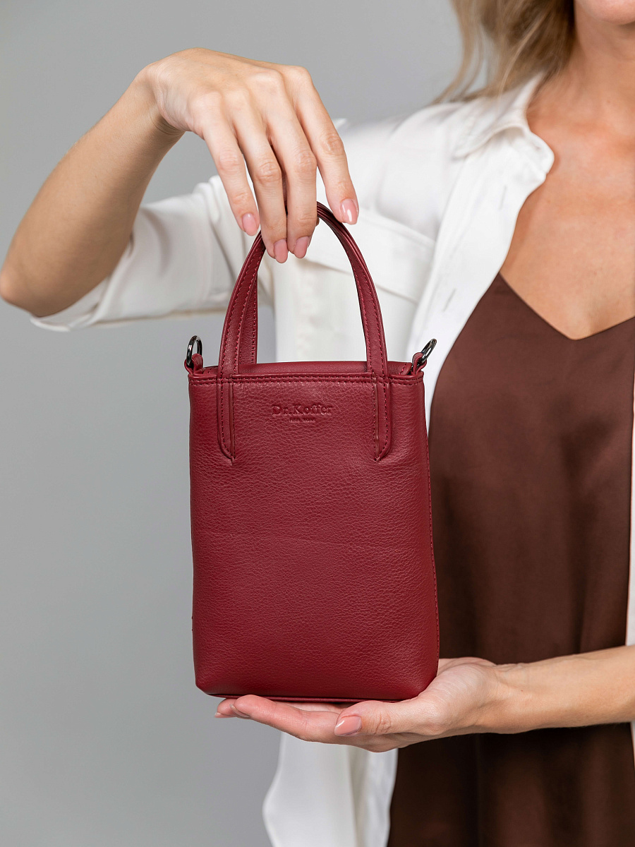 Сумка через плечо Dr.Koffer из натуральной кожи бордовая