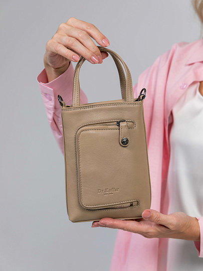 Сумка через плечо Dr.Koffer из натуральной кожи бежевая
