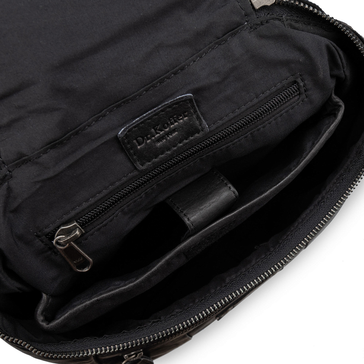 Рюкзак Dr.Koffer из натуральной кожи черный