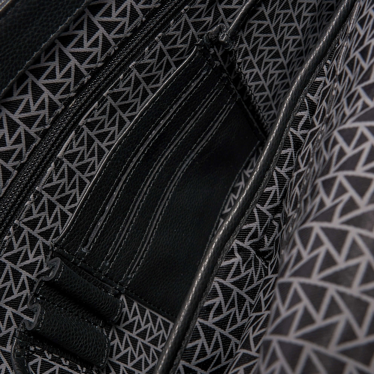 Портфель Dr.Koffer из натуральной кожи черный