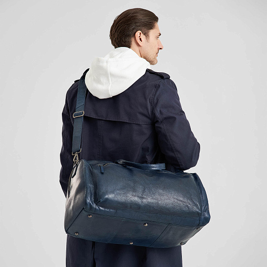 Сумка дорожная Dr.Koffer из натуральной кожи синяя