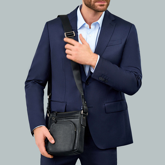 Сумка через плечо Dr.Koffer из натуральной кожи черная