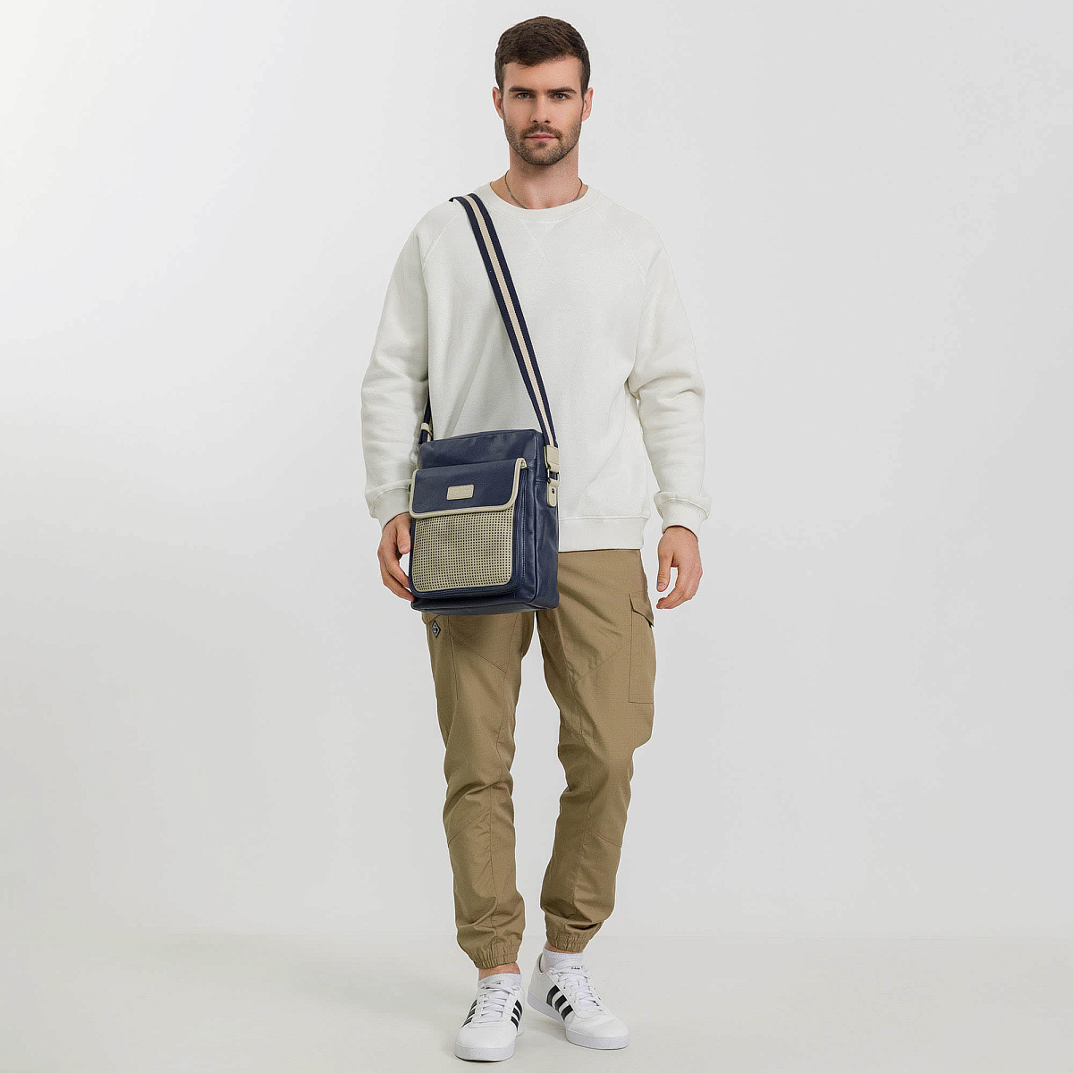 Сумка через плечо Dr.Koffer из натуральной кожи синяя