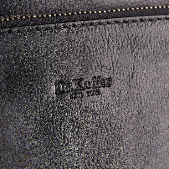 Рюкзак Dr.Koffer из натуральной кожи черный