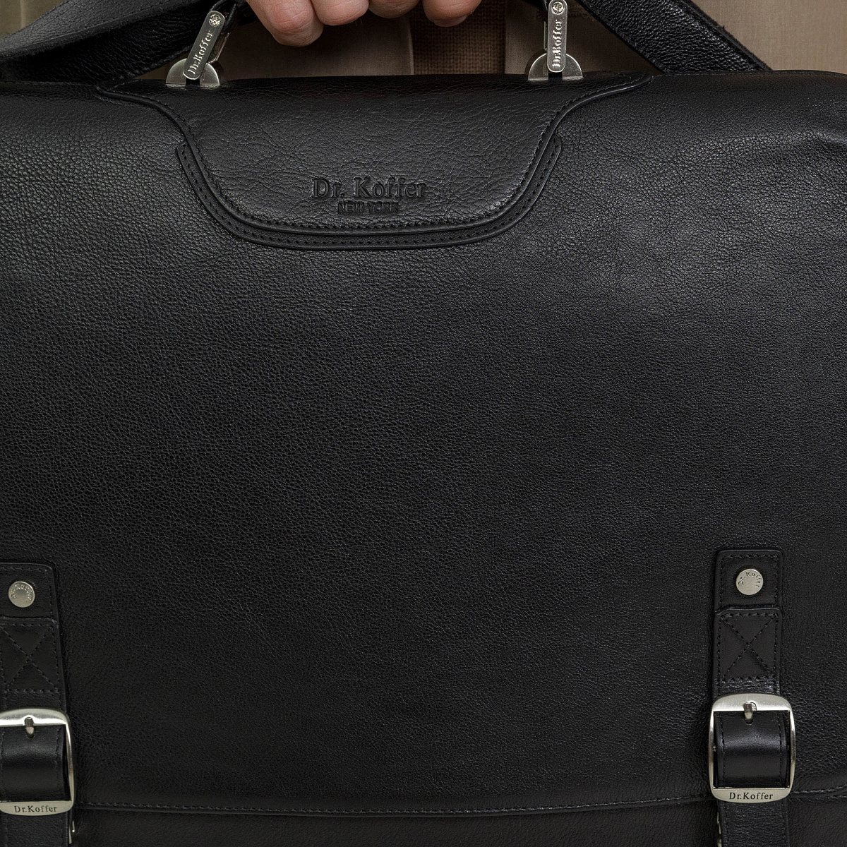 Портфель Dr.Koffer из натуральной кожи черный