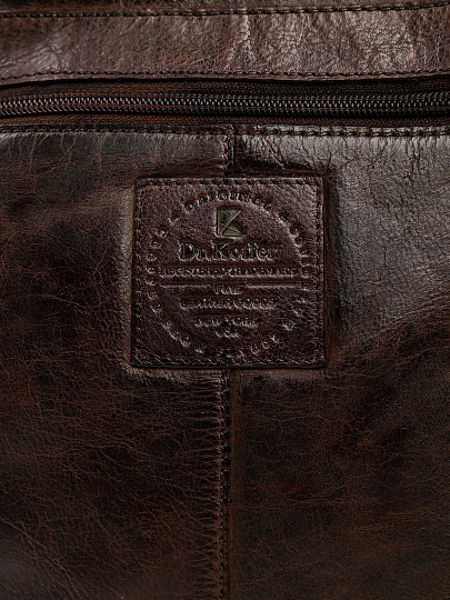Сумка через плечо Dr.Koffer из натуральной кожи коричневая