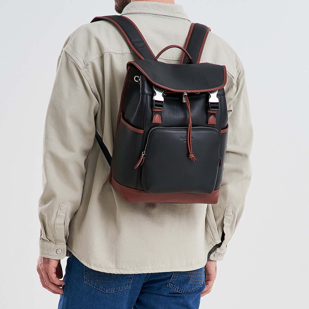 Рюкзак Dr.Koffer из натуральной кожи черный