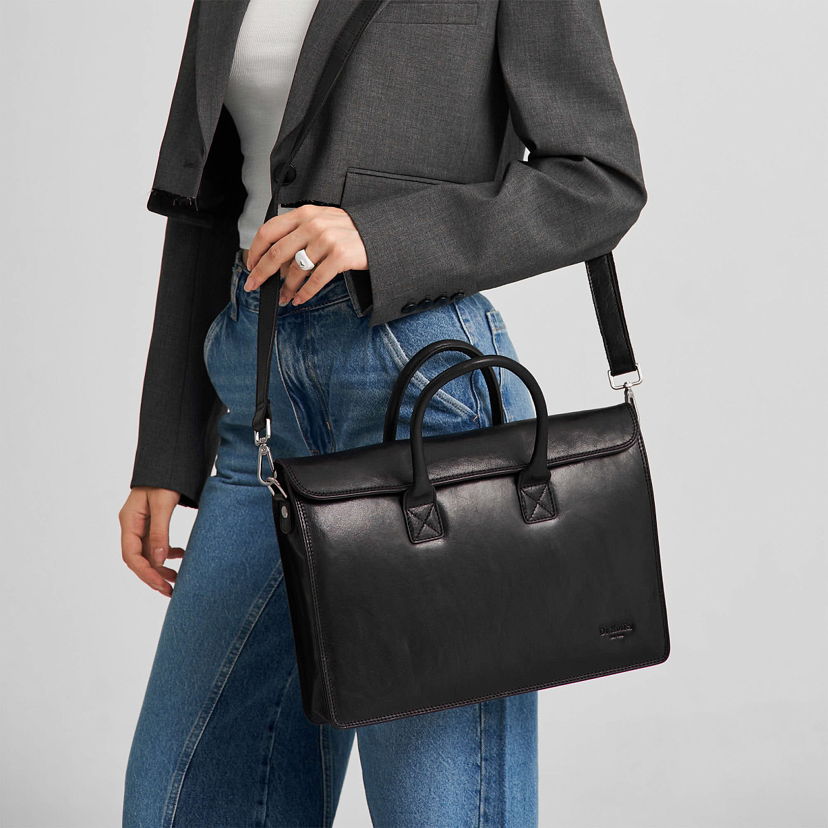 Деловая сумка Dr.Koffer из натуральной кожи черная