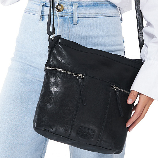 Сумка через плечо Dr.Koffer из натуральной кожи черная