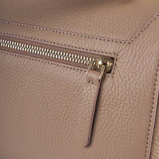 Женская сумка  Dr. Koffer из натуральной кожи бежевая