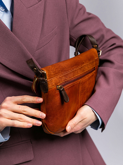 Женская сумка Dr. Koffer из натуральной кожи коричневая