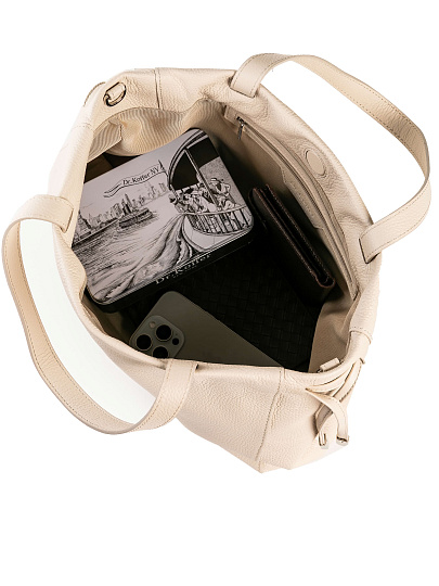 Женская сумка Dr. Koffer из натуральной кожи белая