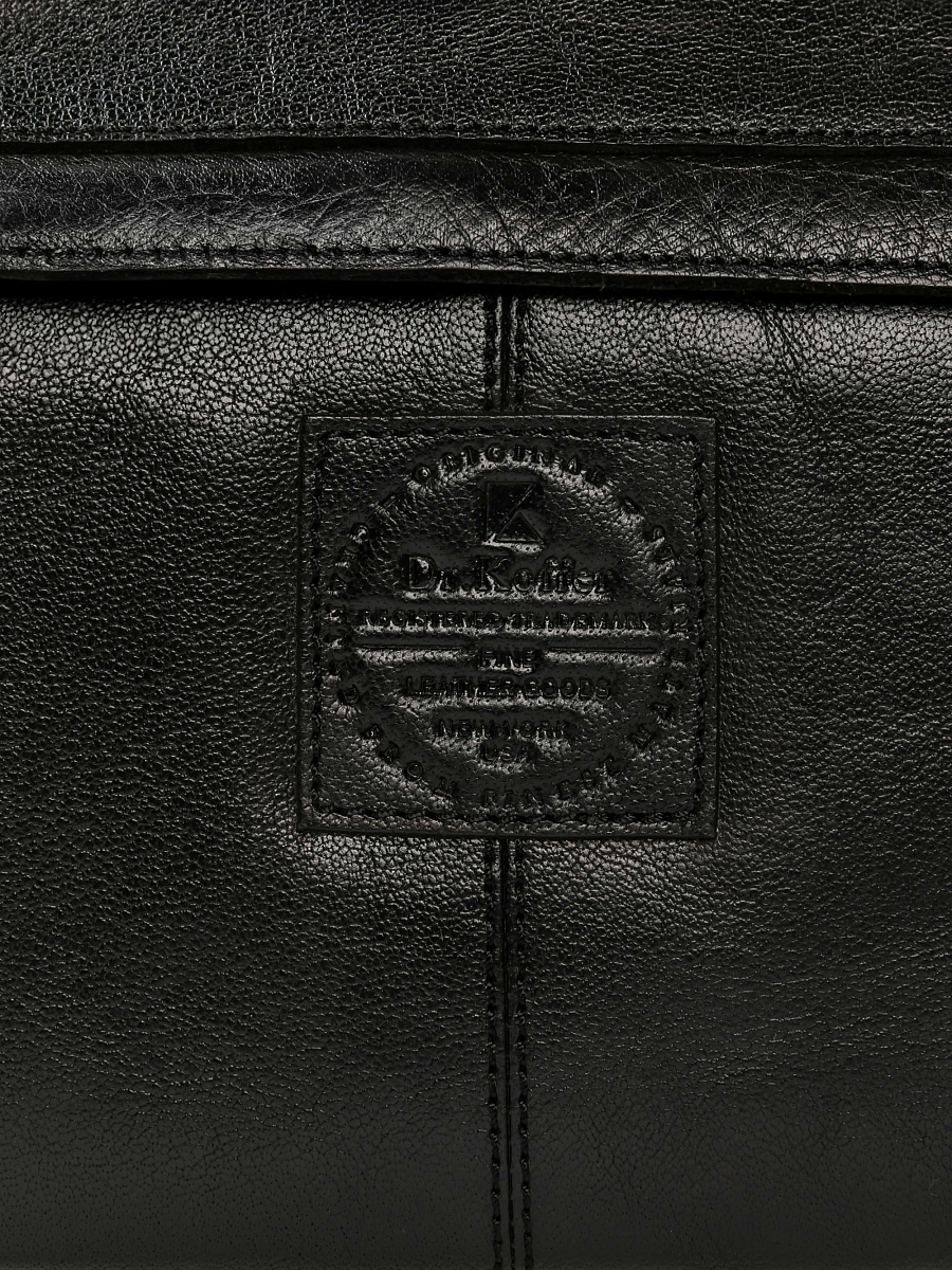 Сумка через плечо Dr.Koffer из натуральной кожи черная