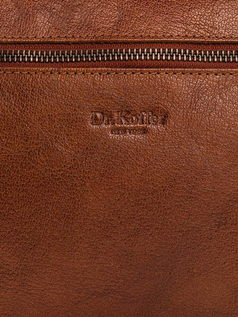Сумка через плечо Dr.Koffer из натуральной кожи коричневая