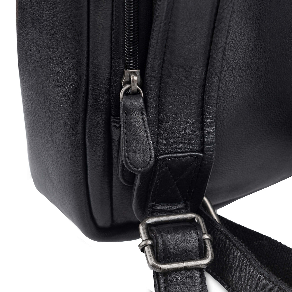 Рюкзак Dr.Koffer из натуральной кожи черный