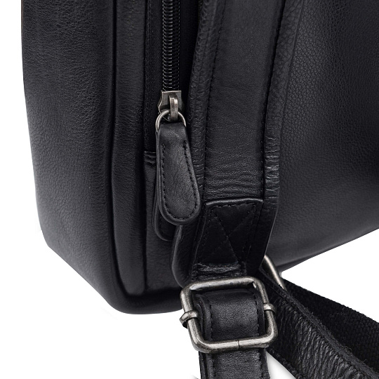 Рюкзак Dr.Koffer из натуральной кожи черный