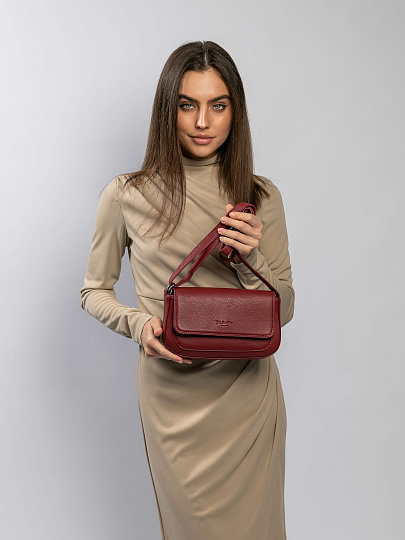 Женская сумка Dr.Koffer из натуральной кожи красная