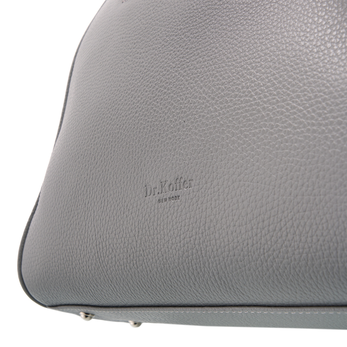 Женская сумка Dr. Koffer из натуральной кожи серебристая