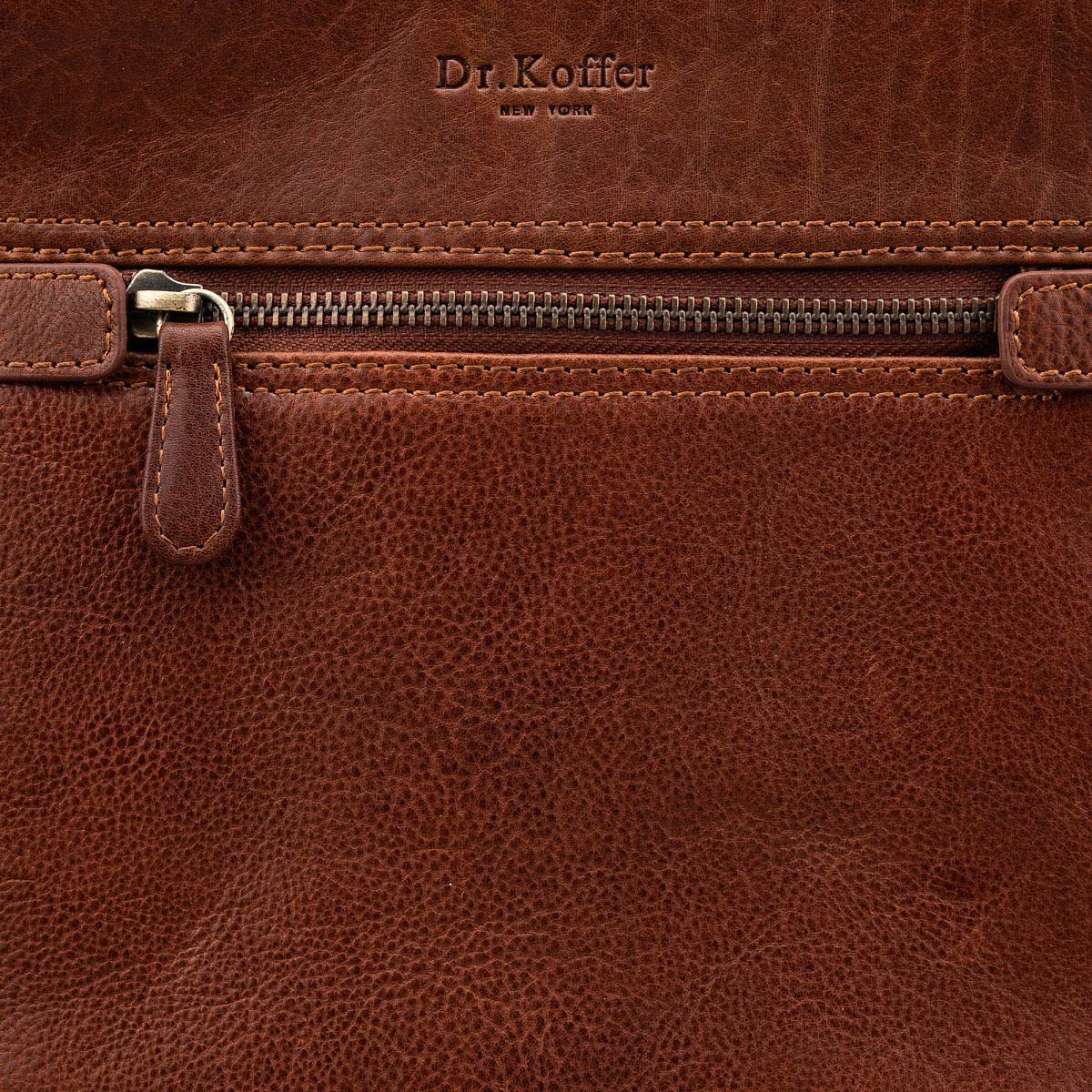 Сумка через плечо Dr.Koffer из натуральной кожи коричневая
