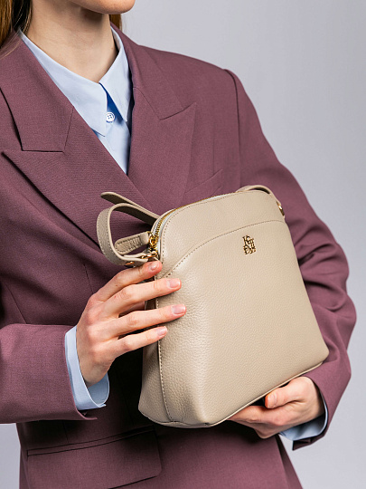 Женская сумка Dr. Koffer из натуральной кожи бежевая