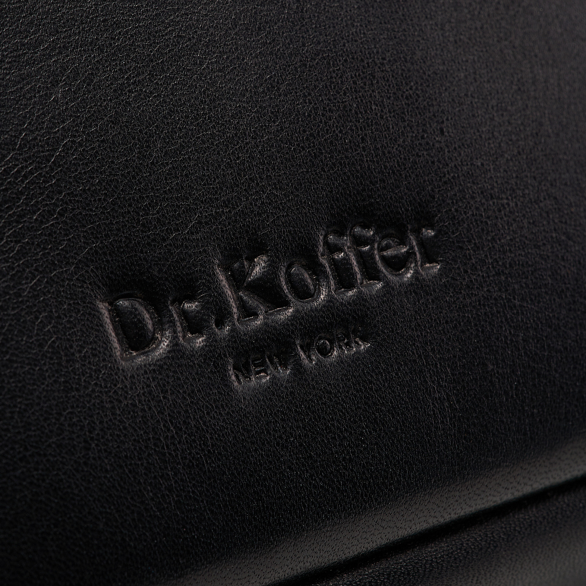 Несессер Dr. Koffer из натуральной кожи черный