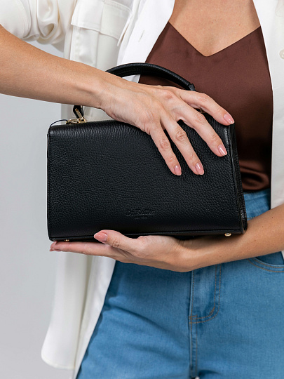 Женская сумка Dr.Koffer из натуральной кожи черная