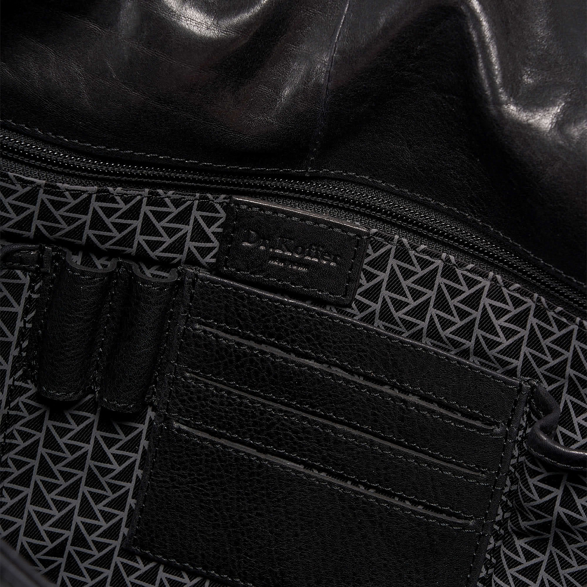 Деловая сумка Dr.Koffer из натуральной кожи черная