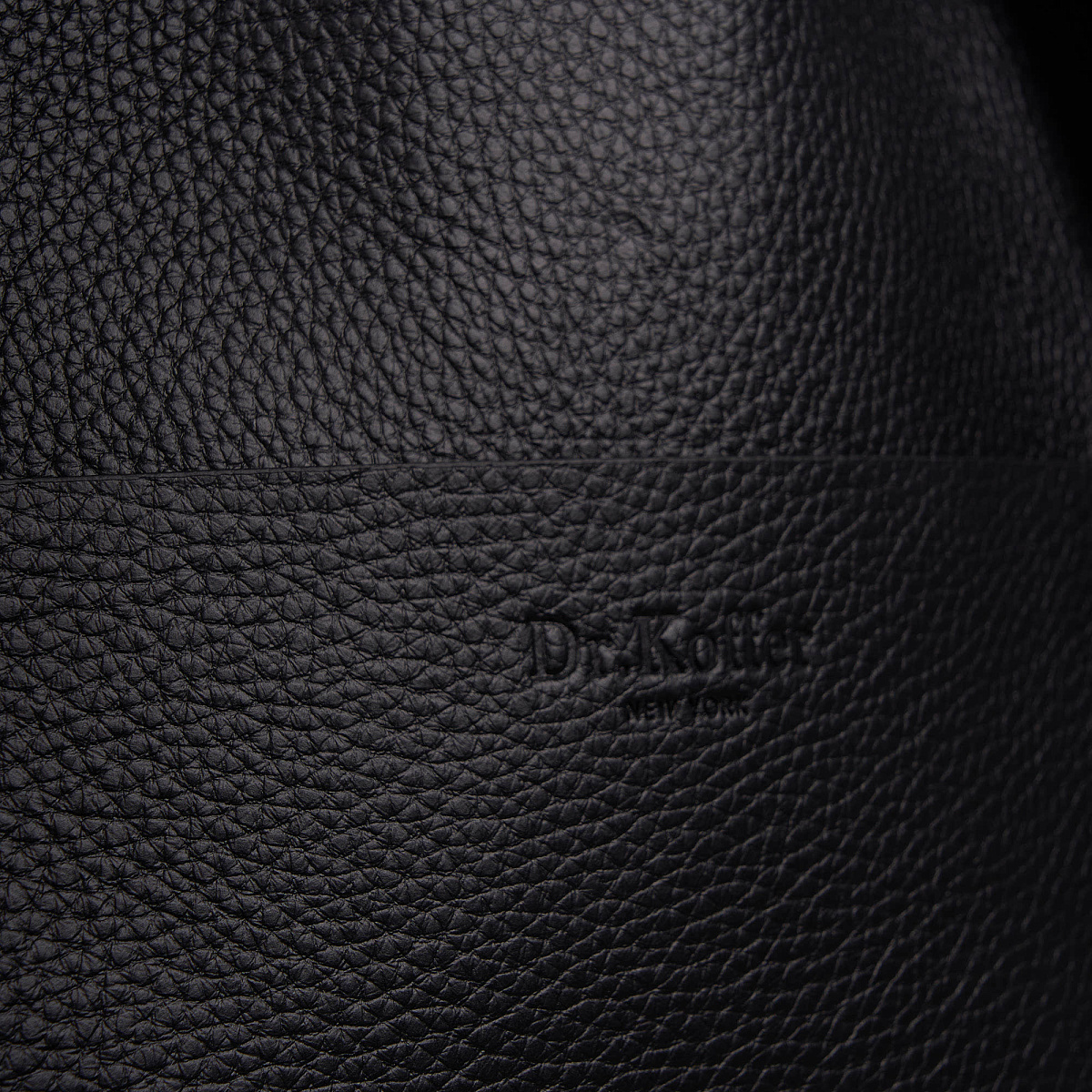 Женская сумка Dr. Koffer из натуральной кожи черная