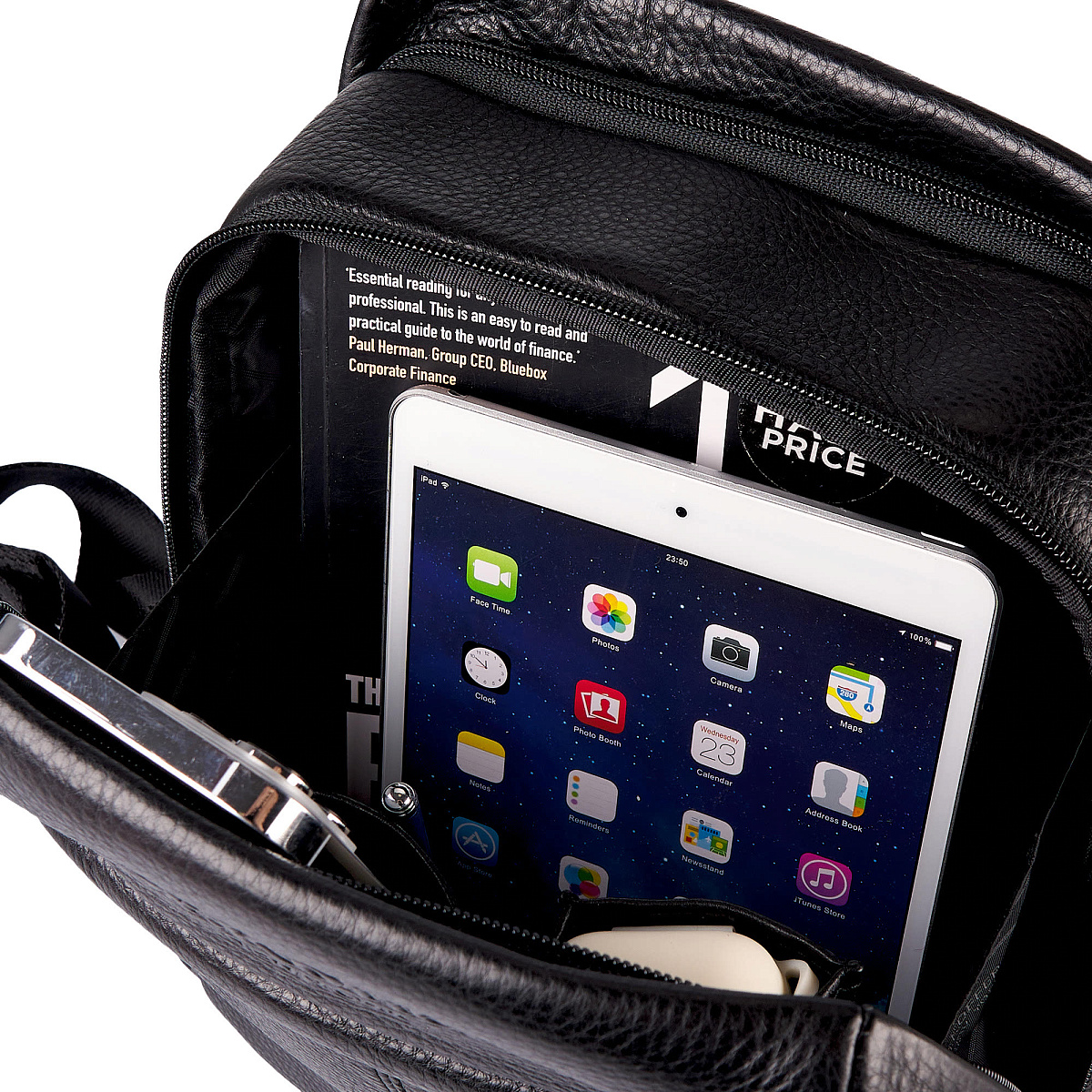 Сумка через плечо Dr.Koffer из натуральной кожи черная