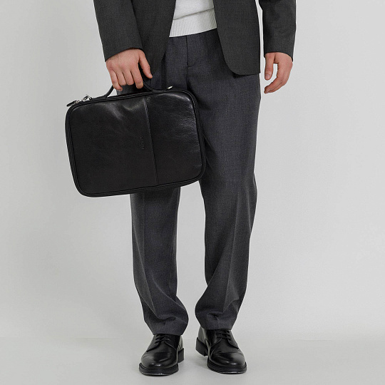 Папка для документов с ручкой Dr. Koffer из натуральной кожи