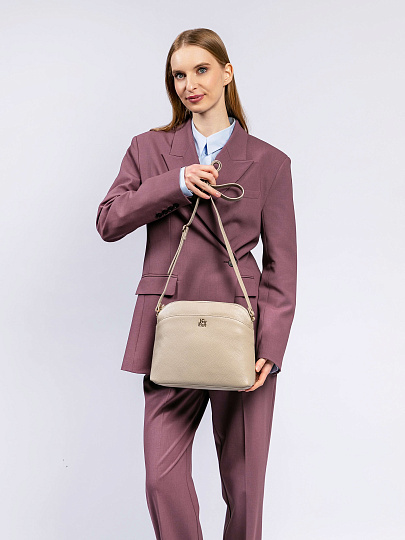 Женская сумка Dr. Koffer из натуральной кожи бежевая