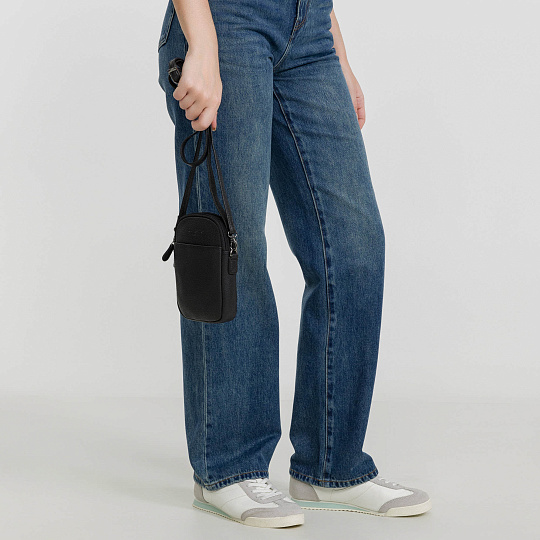 Сумка через плечо Dr.Koffer из натуральной кожи черная