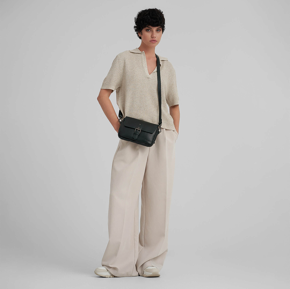 Женская сумка Dr.Koffer из натуральной кожи зеленая