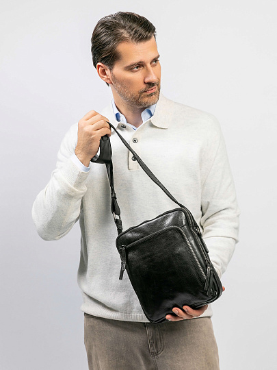 Сумка через плечо Dr.Koffer из натуральной кожи черная