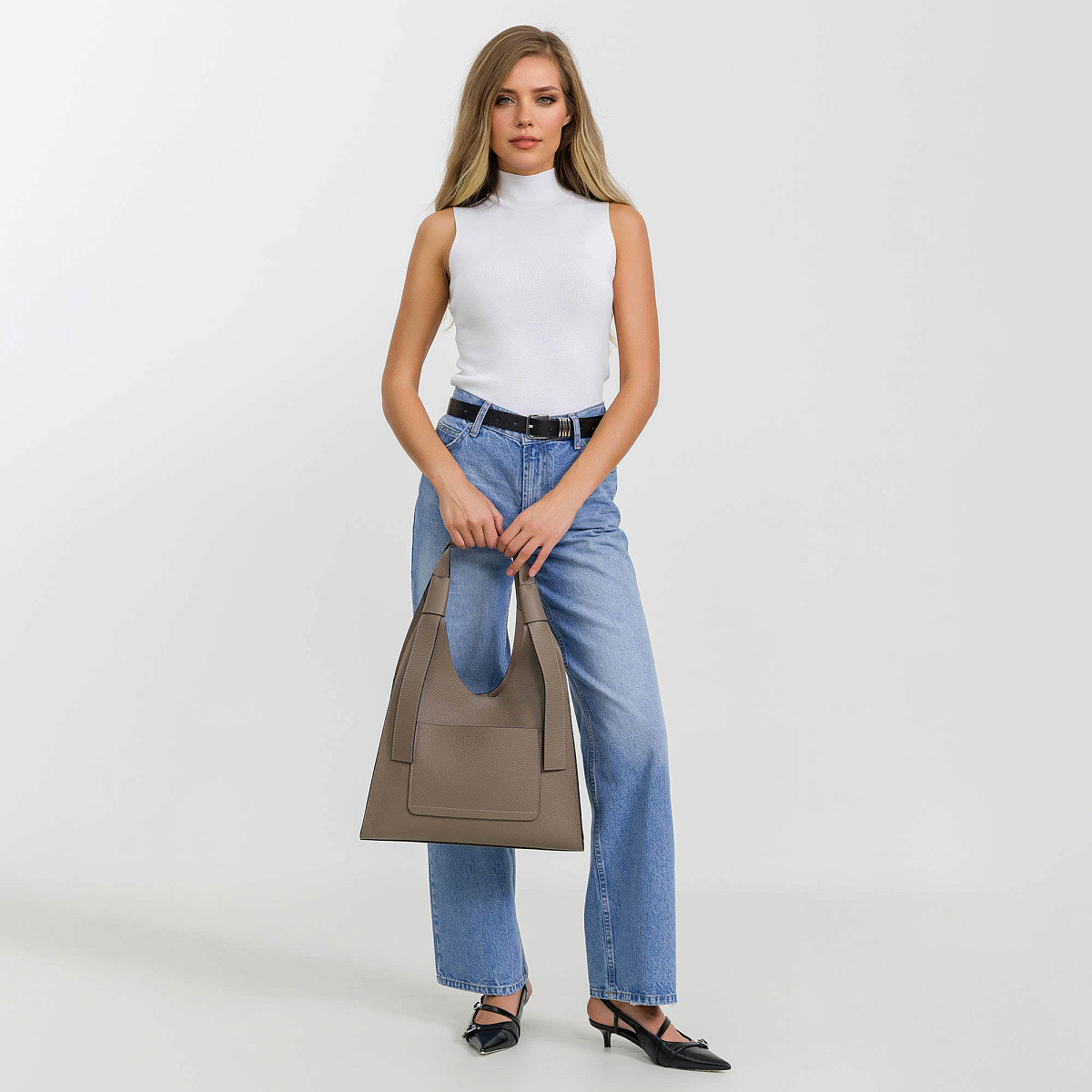 Женская сумка Dr. Koffer из натуральной кожи бежевая