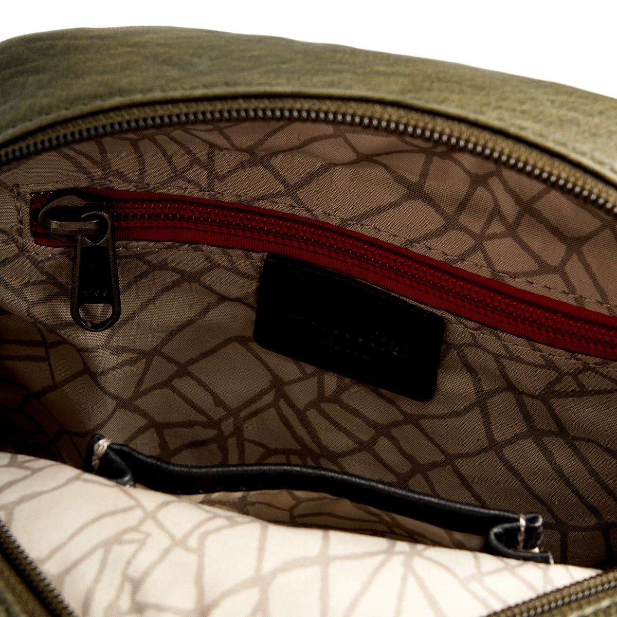 Сумка через плечо Dr.Koffer из натуральной кожи зеленая