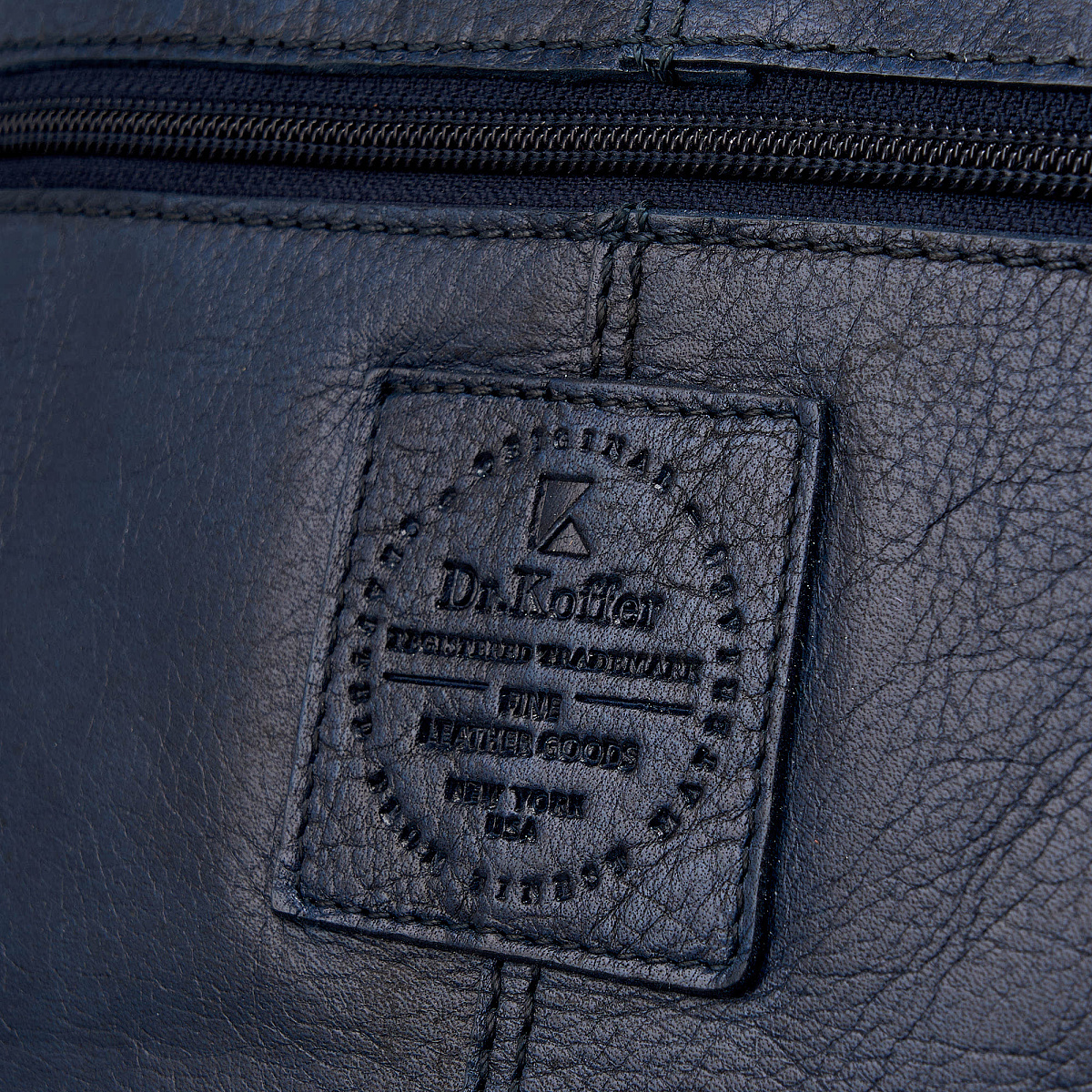 Деловая сумка Dr.Koffer из натуральной кожи синяя