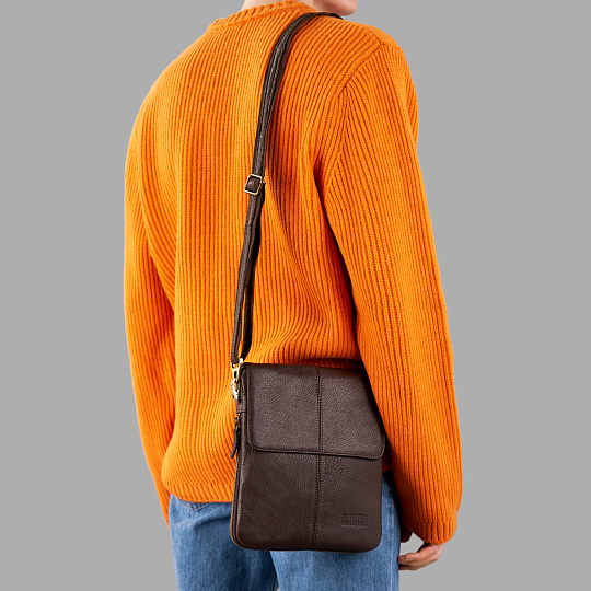 Сумка через плечо Dr.Koffer из натуральной кожи коричневая