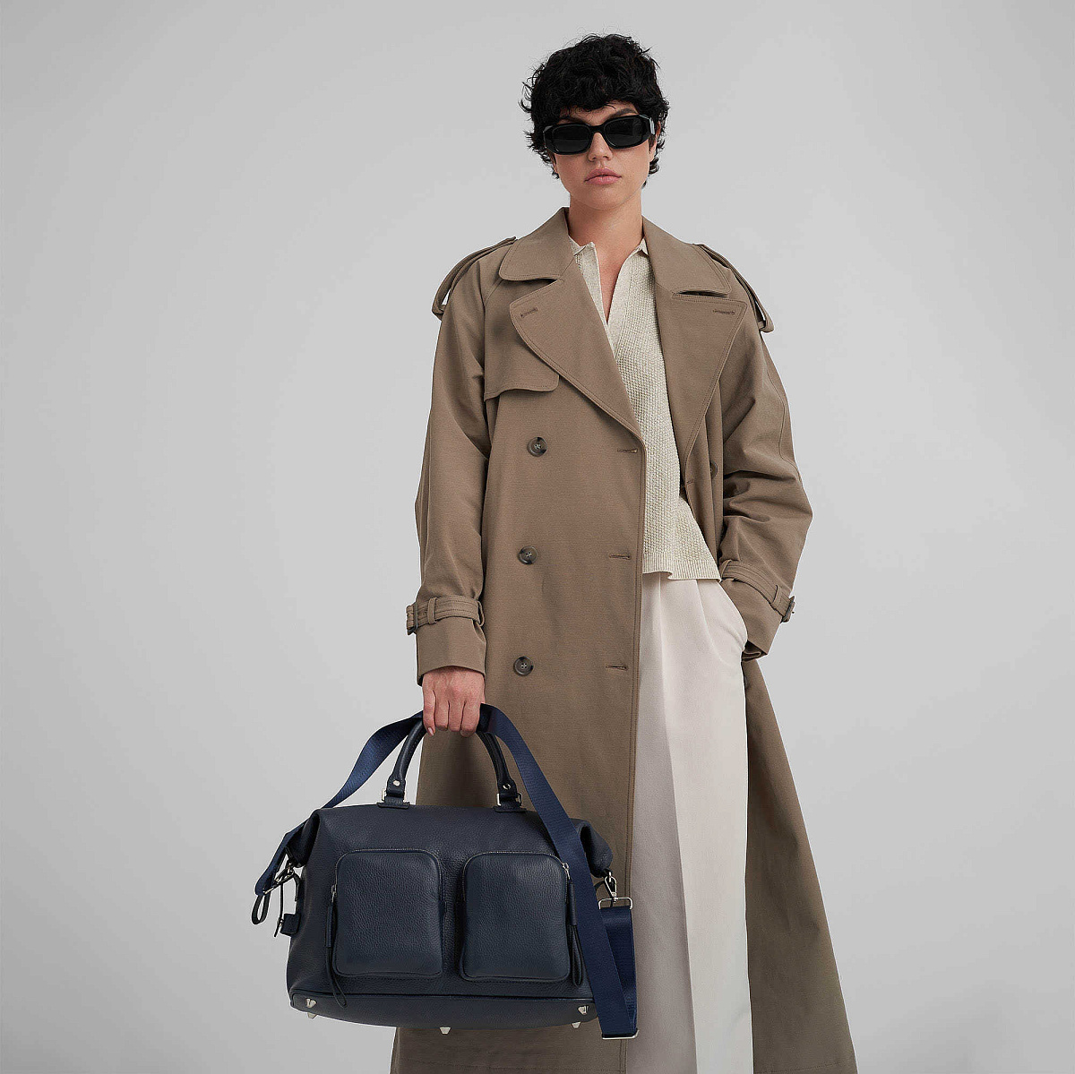 Сумка дорожная Dr.Koffer из натуральной кожи синяя