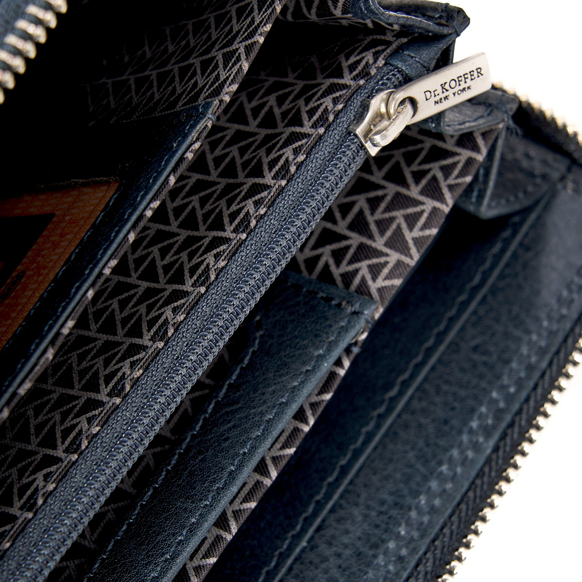 Портмоне Dr.Koffer из натуральной кожи синее