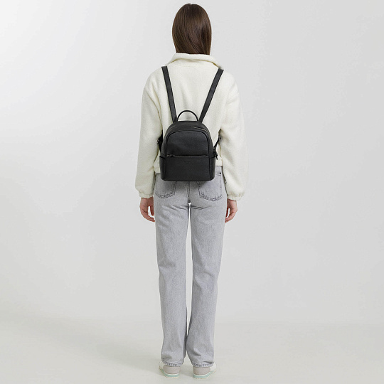 Рюкзак Dr.Koffer из натуральной кожи черный