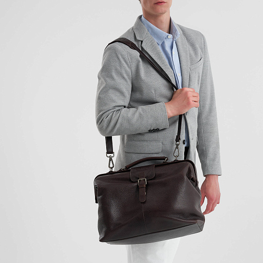 Сумка дорожная саквояж Dr.Koffer из натуральной кожи