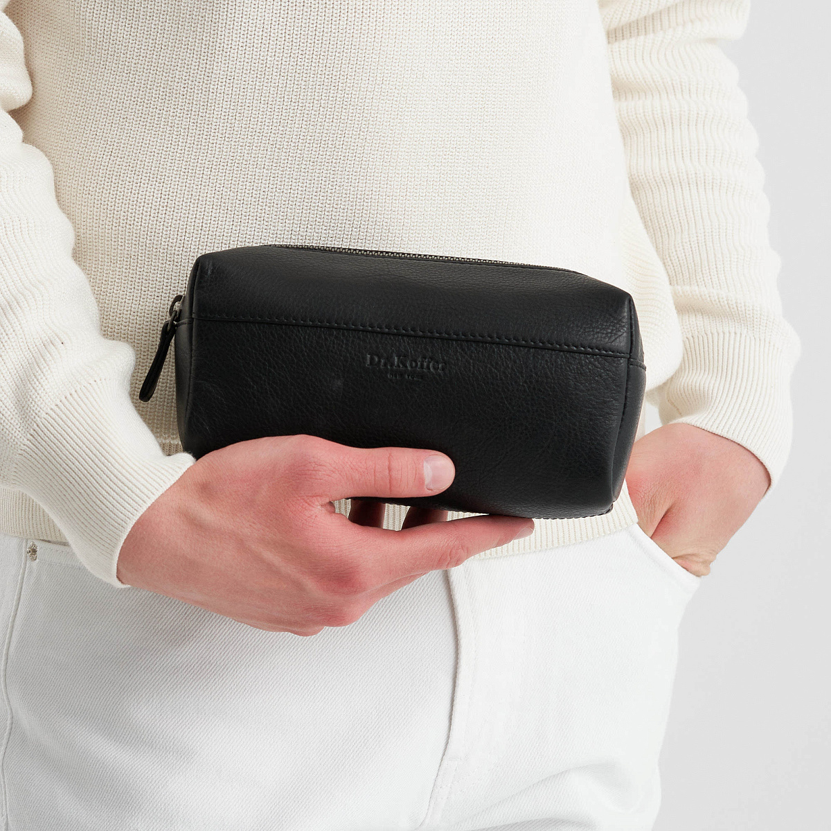 Несессер Dr. Koffer из натуральной кожи черный