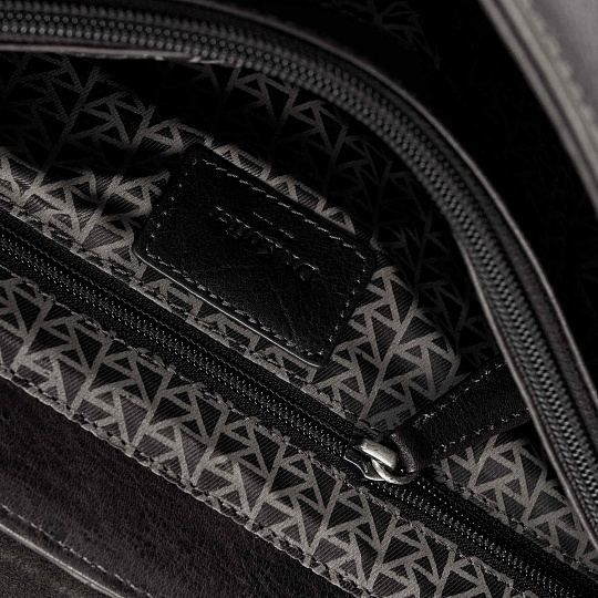 Портфель Dr.Koffer из натуральной кожи черный