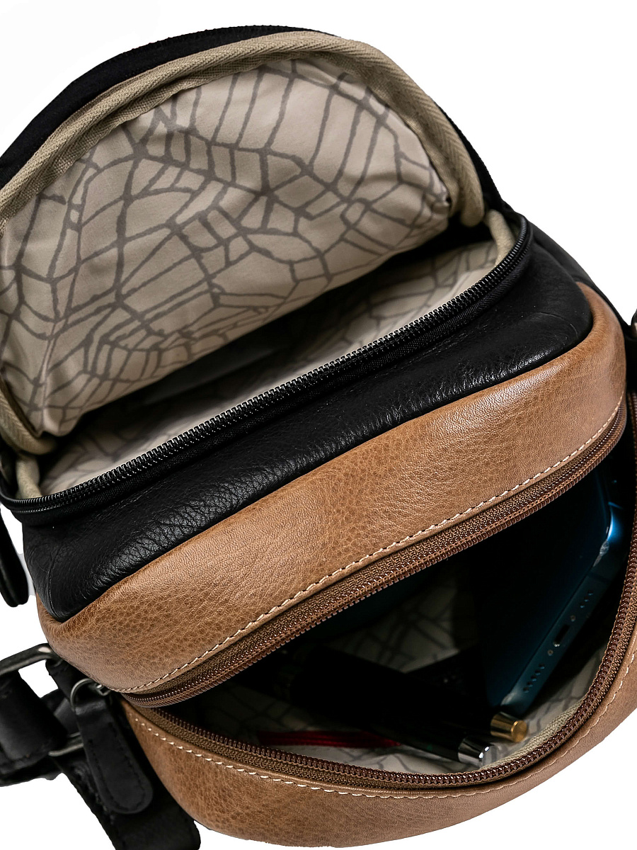 Сумка через плечо Dr.Koffer из натуральной кожи зеленая