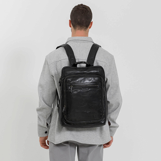 Рюкзак Dr.Koffer из натуральной кожи черный