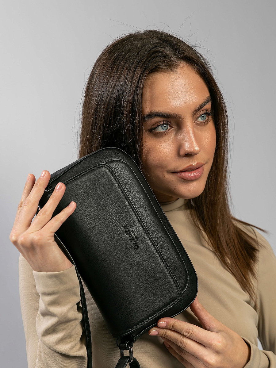 Женская сумка Dr.Koffer из натуральной кожи чёрная